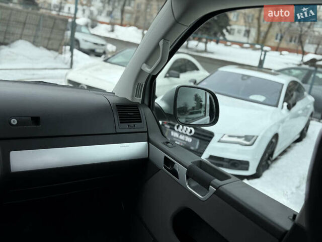 Серый Фольксваген Мультиван, объемом двигателя 1.97 л и пробегом 239 тыс. км за 24500 $, фото 47 на Automoto.ua