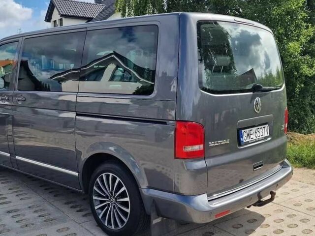 Сірий Фольксваген Мультиван, об'ємом двигуна 2 л та пробігом 222 тис. км за 8400 $, фото 2 на Automoto.ua