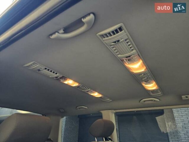 Серый Фольксваген Мультиван, объемом двигателя 1.97 л и пробегом 235 тыс. км за 19499 $, фото 60 на Automoto.ua