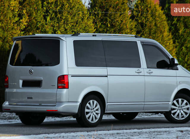 Серый Фольксваген Мультиван, объемом двигателя 2 л и пробегом 151 тыс. км за 24800 $, фото 5 на Automoto.ua