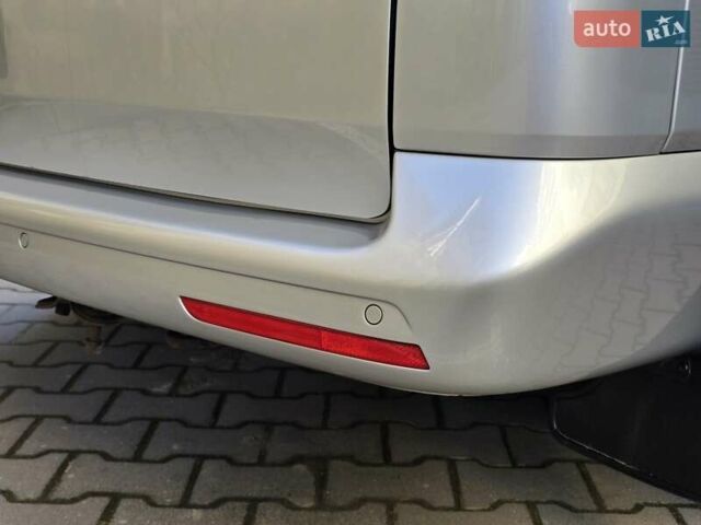 Серый Фольксваген Мультиван, объемом двигателя 1.97 л и пробегом 235 тыс. км за 19499 $, фото 31 на Automoto.ua