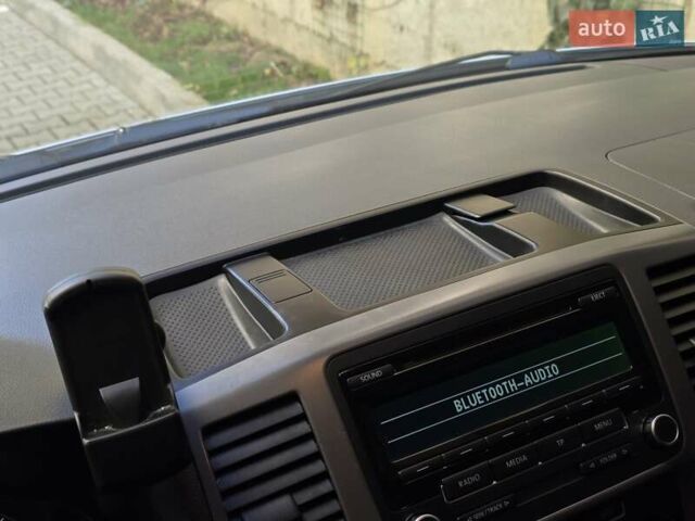 Серый Фольксваген Мультиван, объемом двигателя 1.97 л и пробегом 235 тыс. км за 19499 $, фото 46 на Automoto.ua