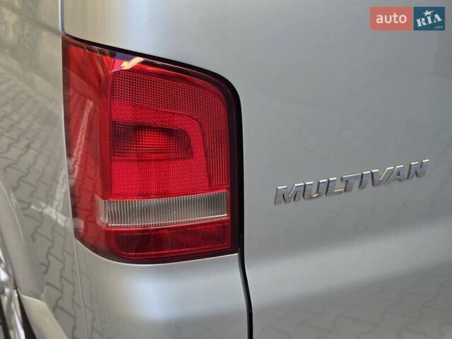 Серый Фольксваген Мультиван, объемом двигателя 1.97 л и пробегом 235 тыс. км за 19499 $, фото 25 на Automoto.ua