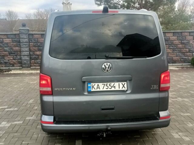 Сірий Фольксваген Мультиван, об'ємом двигуна 2 л та пробігом 378 тис. км за 20600 $, фото 9 на Automoto.ua