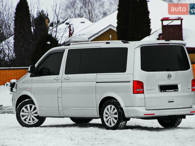 Сірий Фольксваген Мультиван, об'ємом двигуна 2 л та пробігом 152 тис. км за 25700 $, фото 1 на Automoto.ua
