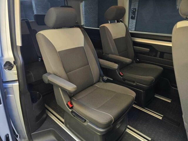 Серый Фольксваген Мультиван, объемом двигателя 1.97 л и пробегом 235 тыс. км за 19499 $, фото 14 на Automoto.ua