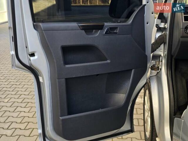 Серый Фольксваген Мультиван, объемом двигателя 1.97 л и пробегом 235 тыс. км за 19499 $, фото 34 на Automoto.ua