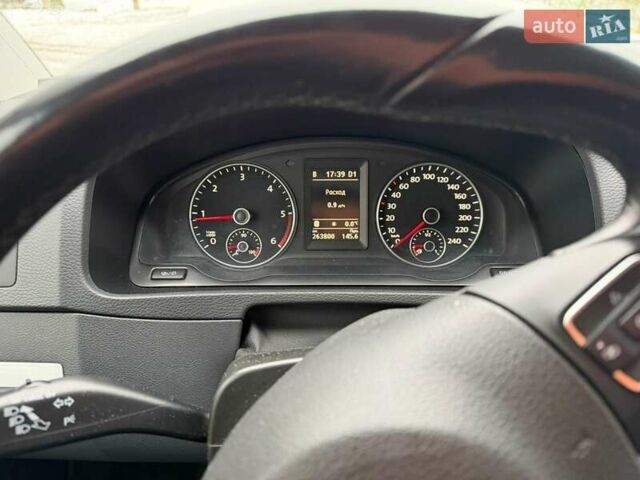 Сірий Фольксваген Мультиван, об'ємом двигуна 1.97 л та пробігом 265 тис. км за 21800 $, фото 14 на Automoto.ua