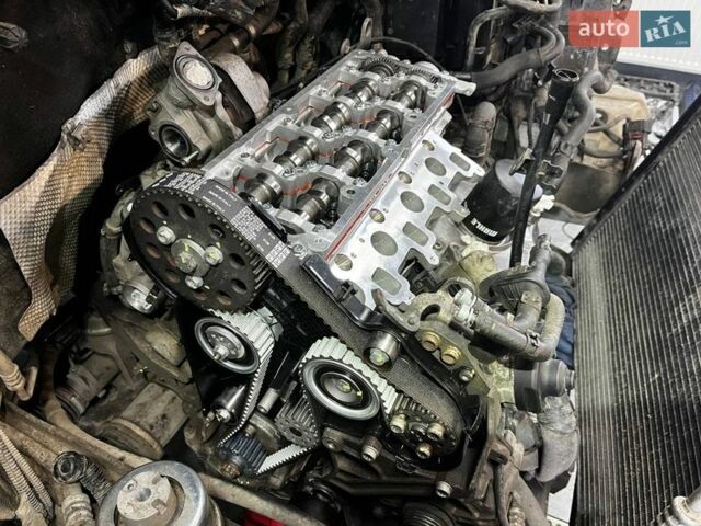 Серый Фольксваген Мультиван, объемом двигателя 1.98 л и пробегом 318 тыс. км за 19000 $, фото 44 на Automoto.ua