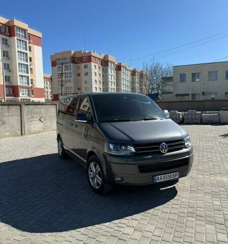 Сірий Фольксваген Мультиван, об'ємом двигуна 1.98 л та пробігом 318 тис. км за 22500 $, фото 7 на Automoto.ua