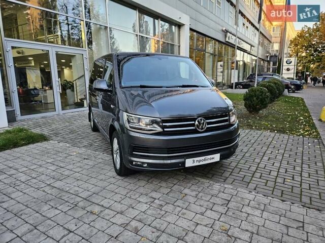Серый Фольксваген Мультиван, объемом двигателя 1.97 л и пробегом 206 тыс. км за 43890 $, фото 2 на Automoto.ua