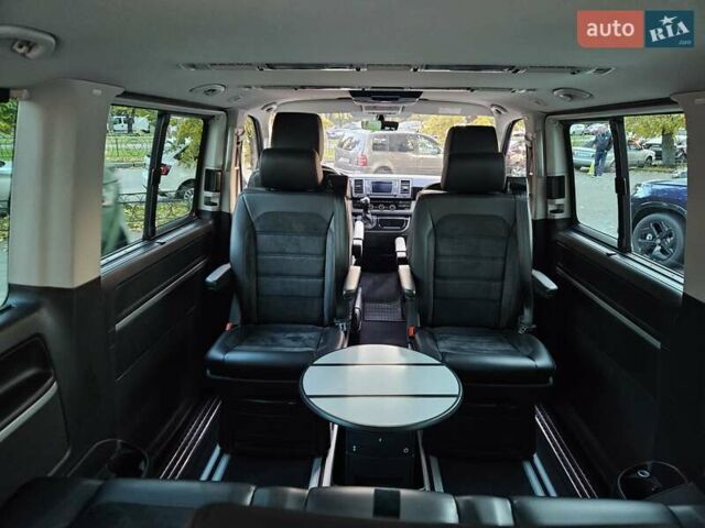 Серый Фольксваген Мультиван, объемом двигателя 1.97 л и пробегом 206 тыс. км за 43890 $, фото 35 на Automoto.ua