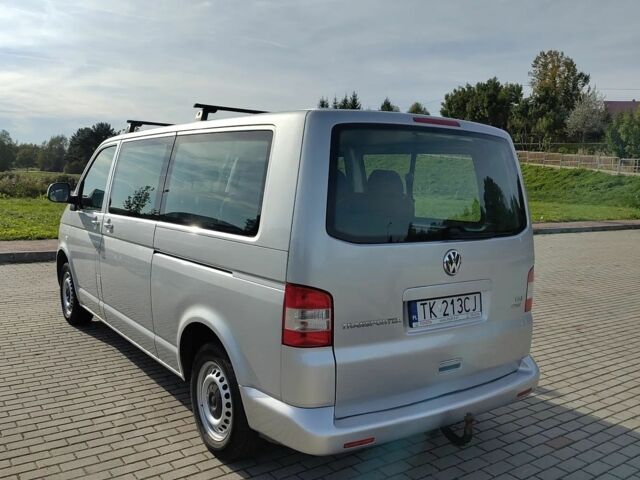 Серый Фольксваген Мультиван, объемом двигателя 2 л и пробегом 178 тыс. км за 10300 $, фото 8 на Automoto.ua