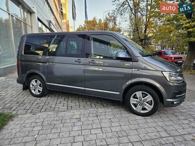 Серый Фольксваген Мультиван, объемом двигателя 1.97 л и пробегом 206 тыс. км за 43890 $, фото 5 на Automoto.ua