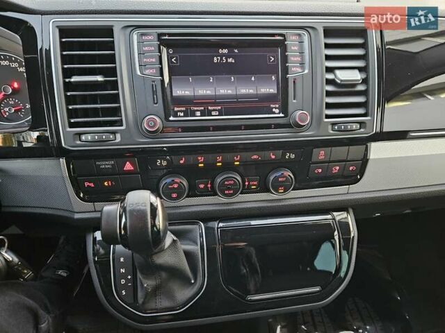 Серый Фольксваген Мультиван, объемом двигателя 1.97 л и пробегом 206 тыс. км за 43890 $, фото 50 на Automoto.ua