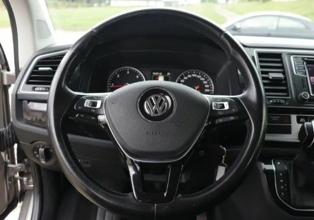 Фольксваген Мультиван 2015 у Черкасах на Automoto.ua Сірий Фольксваген Мультиван, об'ємом двигуна 2 л та пробігом 180 тис. км за 10400 $, фото 17 на Automoto.ua