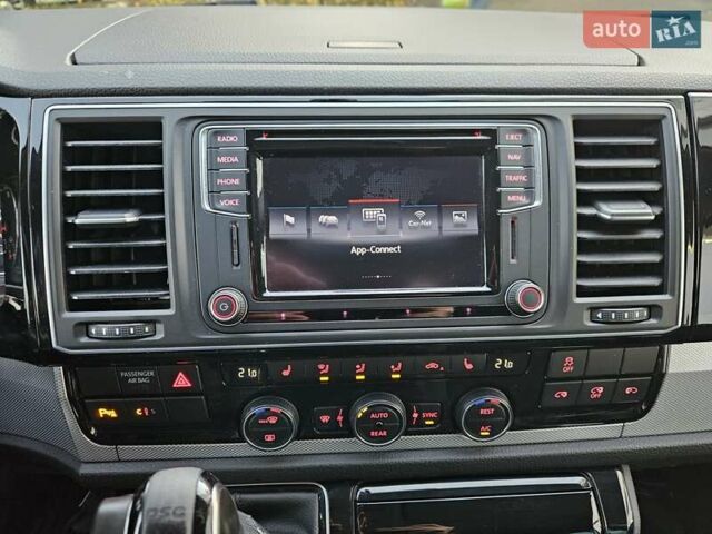 Серый Фольксваген Мультиван, объемом двигателя 1.97 л и пробегом 206 тыс. км за 43890 $, фото 56 на Automoto.ua