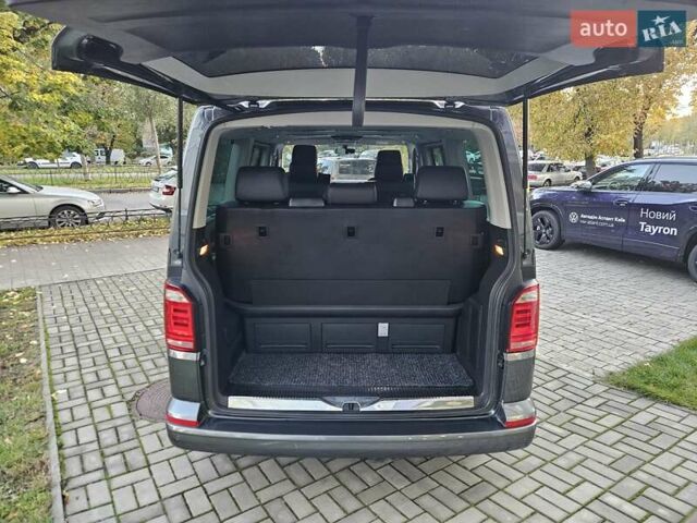 Серый Фольксваген Мультиван, объемом двигателя 1.97 л и пробегом 206 тыс. км за 43890 $, фото 33 на Automoto.ua