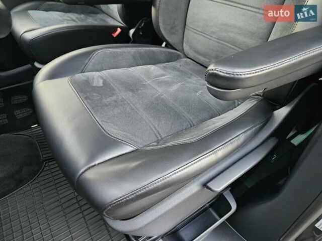 Серый Фольксваген Мультиван, объемом двигателя 1.97 л и пробегом 206 тыс. км за 43890 $, фото 25 на Automoto.ua