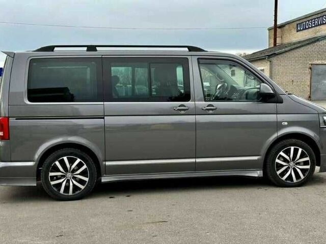 Серый Фольксваген Мультиван, объемом двигателя 2 л и пробегом 180 тыс. км за 9900 $, фото 13 на Automoto.ua