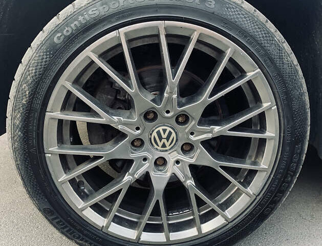 Серый Фольксваген Мультиван, объемом двигателя 2 л и пробегом 163 тыс. км за 32900 $, фото 27 на Automoto.ua