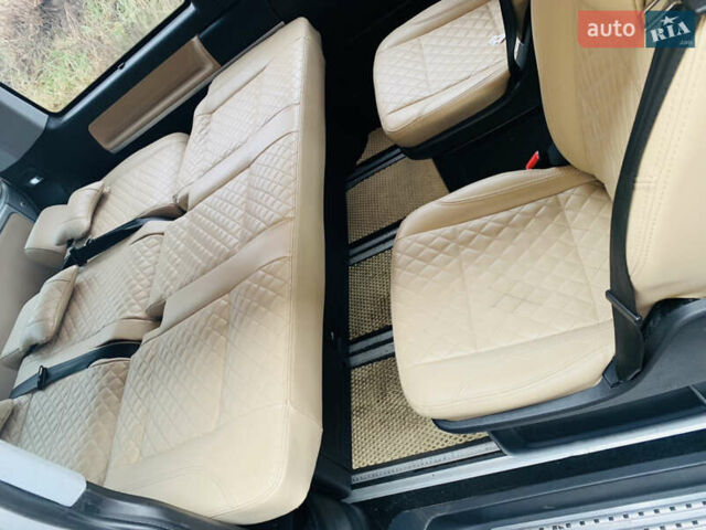 Сірий Фольксваген Мультиван, об'ємом двигуна 2 л та пробігом 164 тис. км за 32900 $, фото 36 на Automoto.ua