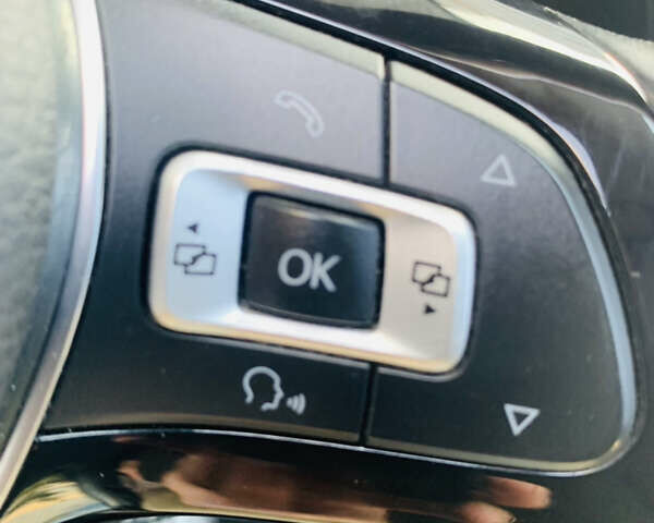 Сірий Фольксваген Мультиван, об'ємом двигуна 2 л та пробігом 164 тис. км за 32900 $, фото 26 на Automoto.ua