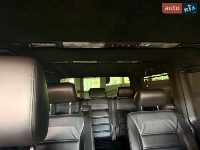 Серый Фольксваген Мультиван, объемом двигателя 2 л и пробегом 270 тыс. км за 37500 $, фото 21 на Automoto.ua