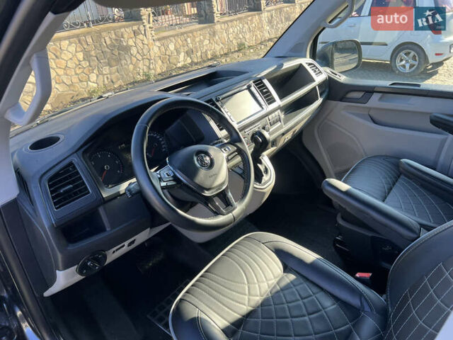 Сірий Фольксваген Мультиван, об'ємом двигуна 2 л та пробігом 209 тис. км за 27900 $, фото 50 на Automoto.ua