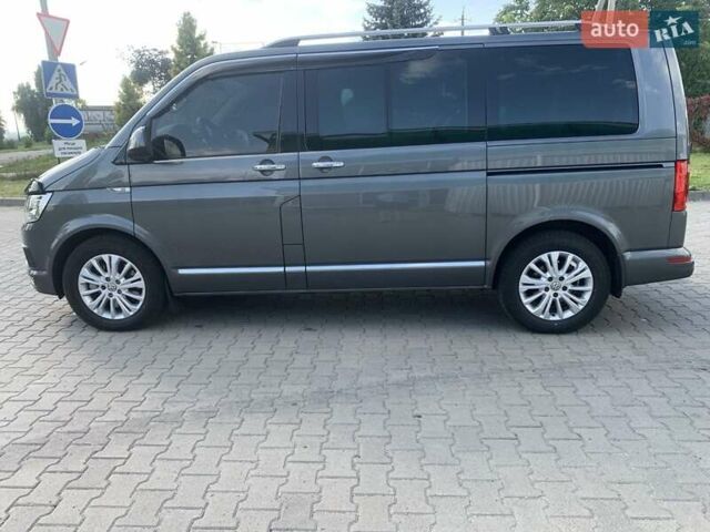 Сірий Фольксваген Мультиван, об'ємом двигуна 2 л та пробігом 285 тис. км за 44400 $, фото 12 на Automoto.ua