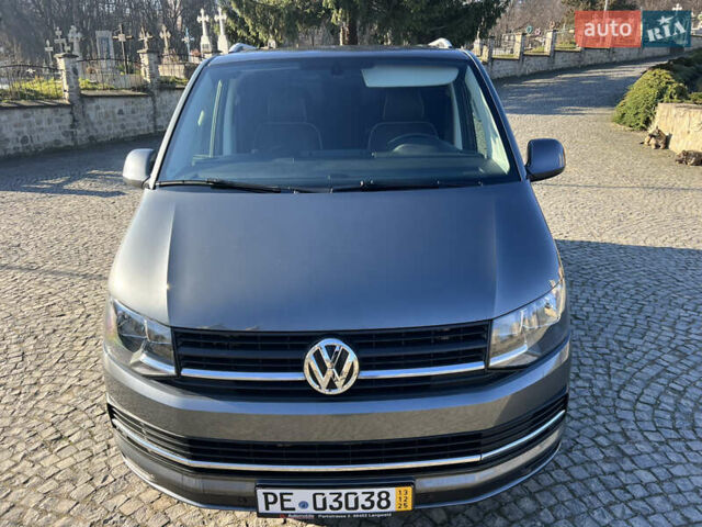 Серый Фольксваген Мультиван, объемом двигателя 2 л и пробегом 209 тыс. км за 27900 $, фото 33 на Automoto.ua
