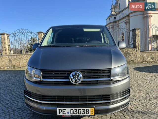 Серый Фольксваген Мультиван, объемом двигателя 2 л и пробегом 209 тыс. км за 27900 $, фото 22 на Automoto.ua
