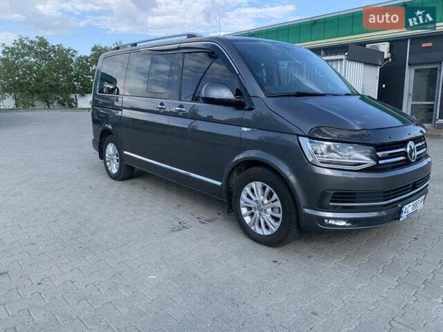 Сірий Фольксваген Мультиван, об'ємом двигуна 2 л та пробігом 285 тис. км за 44400 $, фото 7 на Automoto.ua