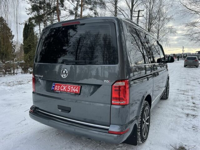 Сірий Фольксваген Мультиван, об'ємом двигуна 2 л та пробігом 209 тис. км за 27900 $, фото 7 на Automoto.ua