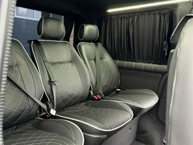 Серый Фольксваген Мультиван, объемом двигателя 2 л и пробегом 209 тыс. км за 27900 $, фото 10 на Automoto.ua