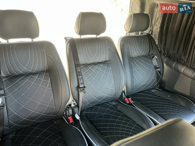 Серый Фольксваген Мультиван, объемом двигателя 2 л и пробегом 209 тыс. км за 27900 $, фото 61 на Automoto.ua