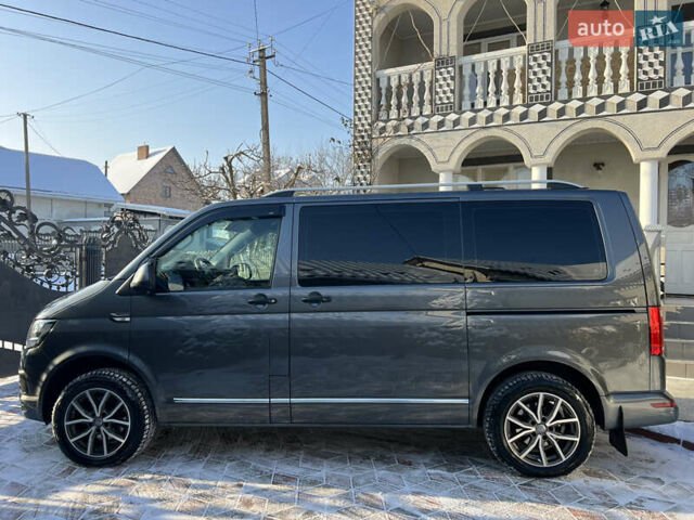 Сірий Фольксваген Мультиван, об'ємом двигуна 2 л та пробігом 210 тис. км за 27900 $, фото 13 на Automoto.ua