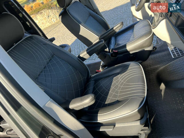 Серый Фольксваген Мультиван, объемом двигателя 2 л и пробегом 209 тыс. км за 27900 $, фото 44 на Automoto.ua