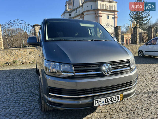 Сірий Фольксваген Мультиван, об'ємом двигуна 2 л та пробігом 209 тис. км за 27900 $, фото 9 на Automoto.ua