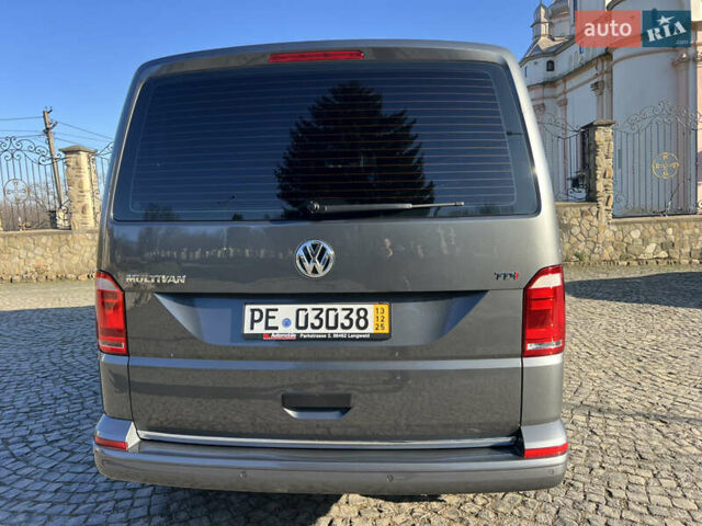Сірий Фольксваген Мультиван, об'ємом двигуна 2 л та пробігом 209 тис. км за 27900 $, фото 28 на Automoto.ua