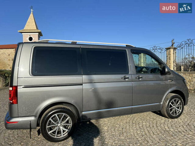 Серый Фольксваген Мультиван, объемом двигателя 2 л и пробегом 209 тыс. км за 27900 $, фото 5 на Automoto.ua