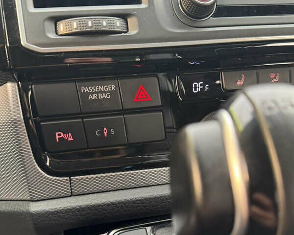 Сірий Фольксваген Мультиван, об'ємом двигуна 2 л та пробігом 115 тис. км за 49900 $, фото 9 на Automoto.ua