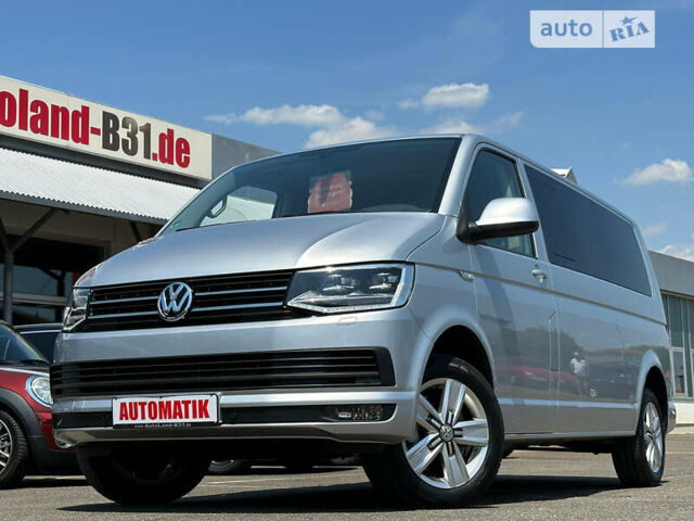 Сірий Фольксваген Мультиван, об'ємом двигуна 2 л та пробігом 167 тис. км за 49900 $, фото 1 на Automoto.ua