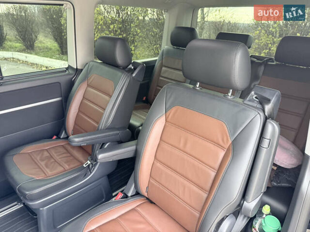 Серый Фольксваген Мультиван, объемом двигателя 1.97 л и пробегом 115 тыс. км за 67740 $, фото 14 на Automoto.ua