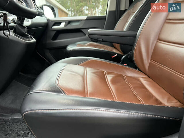 Серый Фольксваген Мультиван, объемом двигателя 1.97 л и пробегом 115 тыс. км за 67700 $, фото 34 на Automoto.ua