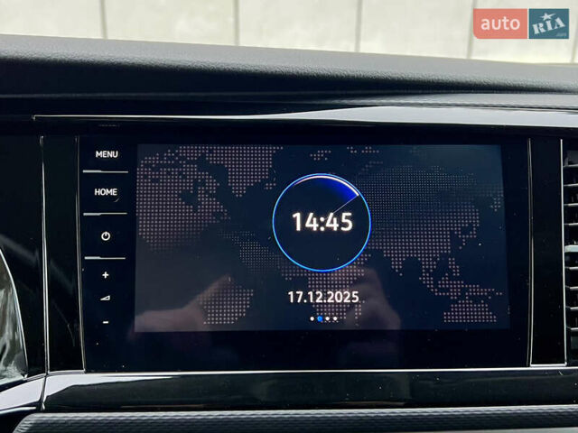 Серый Фольксваген Мультиван, объемом двигателя 1.97 л и пробегом 115 тыс. км за 67700 $, фото 63 на Automoto.ua