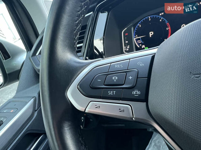 Сірий Фольксваген Мультиван, об'ємом двигуна 1.97 л та пробігом 118 тис. км за 62000 $, фото 68 на Automoto.ua