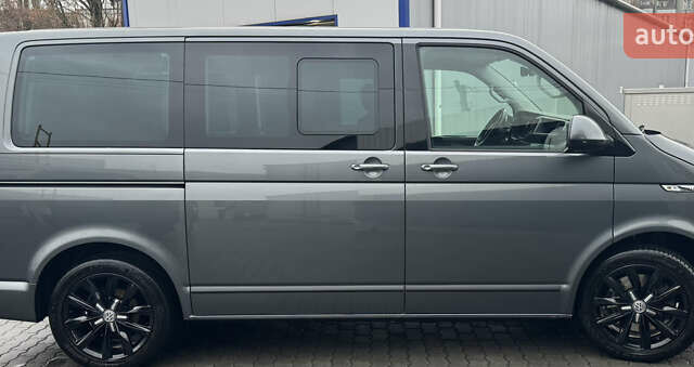 Серый Фольксваген Мультиван, объемом двигателя 1.97 л и пробегом 235 тыс. км за 49999 $, фото 10 на Automoto.ua