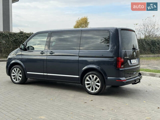 Серый Фольксваген Мультиван, объемом двигателя 2 л и пробегом 194 тыс. км за 50300 $, фото 40 на Automoto.ua