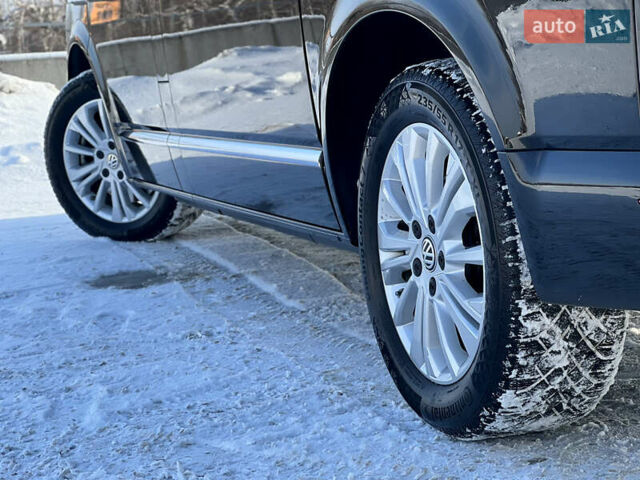 Сірий Фольксваген Мультиван, об'ємом двигуна 1.97 л та пробігом 118 тис. км за 66900 $, фото 25 на Automoto.ua